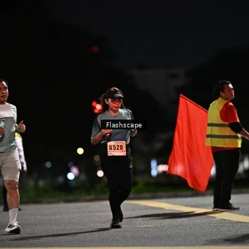 Runner Photo 8902480