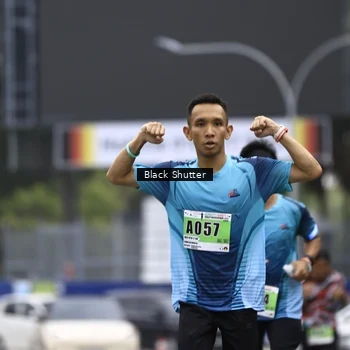 Runner Photo 8902496