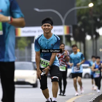 Runner Photo 8902542