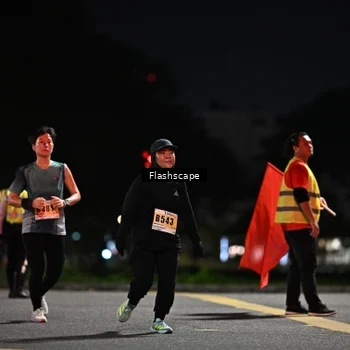Runner Photo 8902544