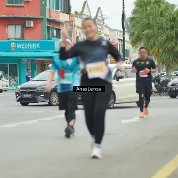 Runner Photo 8902550