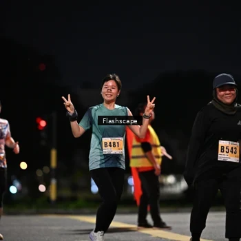 Runner Photo 8902573
