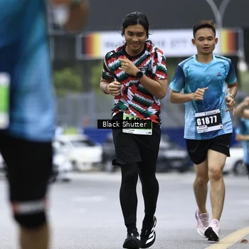 Runner Photo 8902588