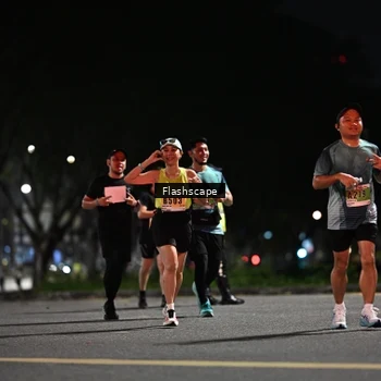 Runner Photo 8902615