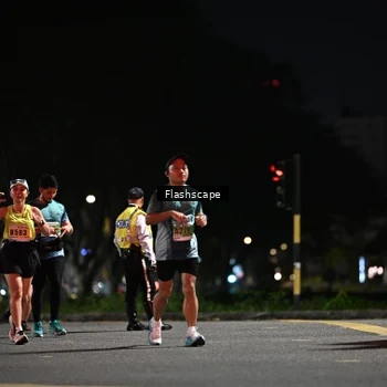 Runner Photo 8902617
