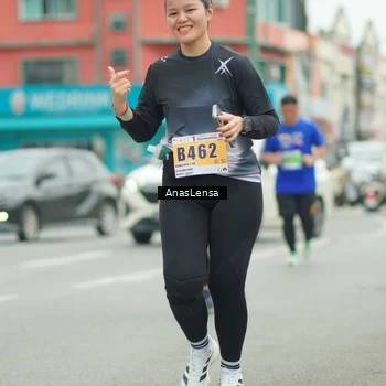 Runner Photo 8902632