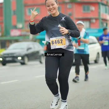 Runner Photo 8902655