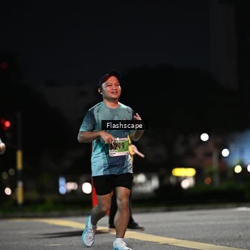Runner Photo 8902688