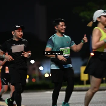 Runner Photo 8902704