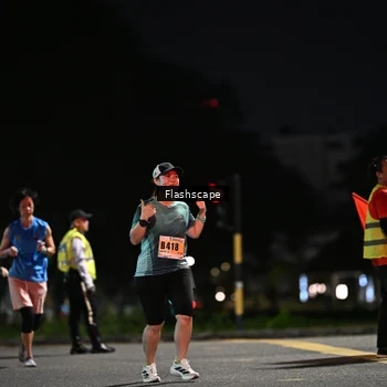 Runner Photo 8902726