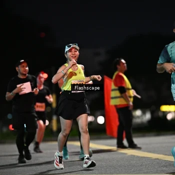 Runner Photo 8902744