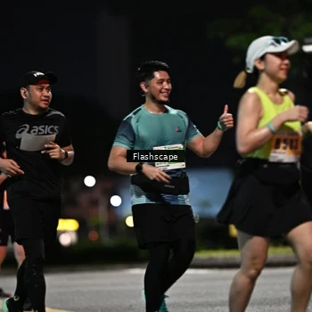 Runner Photo 8902751