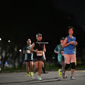 Runner Photo 8902766