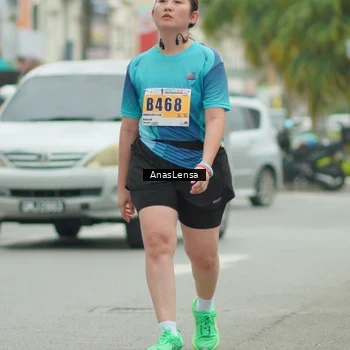 Runner Photo 8902835