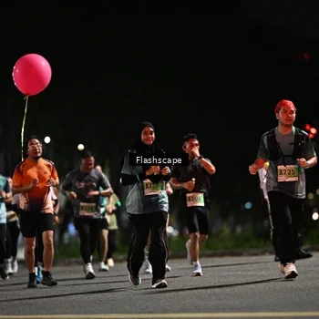 Runner Photo 8902840