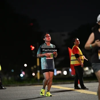 Runner Photo 8902842