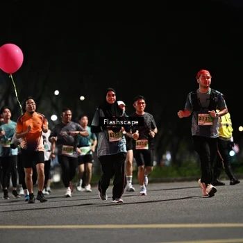 Runner Photo 8902849