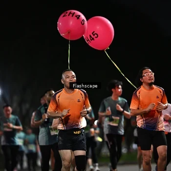 Runner Photo 8902884