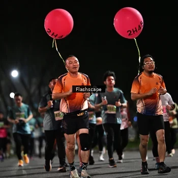 Runner Photo 8902893