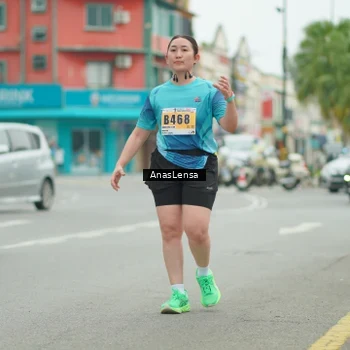Runner Photo 8902931