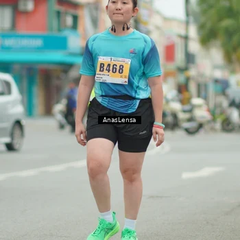Runner Photo 8902940