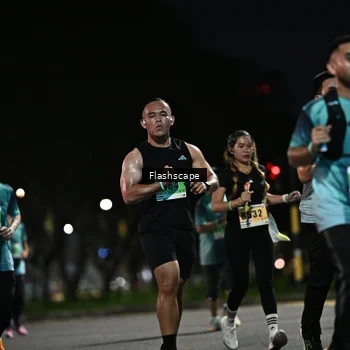 Runner Photo 8902951