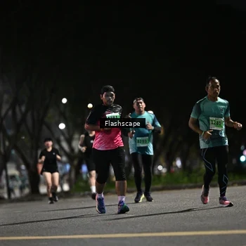 Runner Photo 8902969