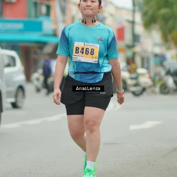 Runner Photo 8902987