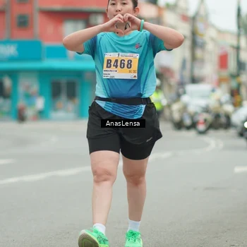 Runner Photo 8902988