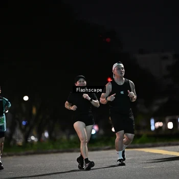Runner Photo 8903014