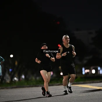 Runner Photo 8903017