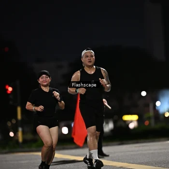 Runner Photo 8903025