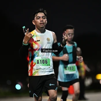 Runner Photo 8903052