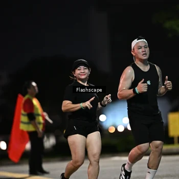 Runner Photo 8903054