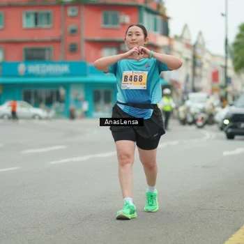 Runner Photo 8903058