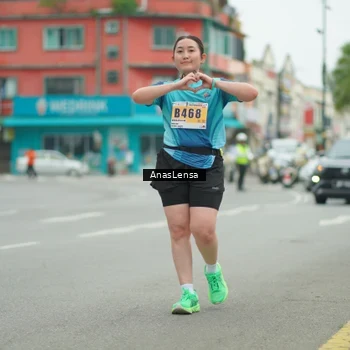 Runner Photo 8903069