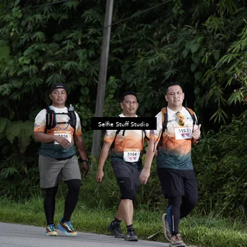 Runner Photo 8903100