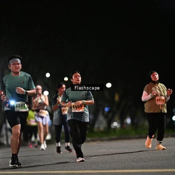 Runner Photo 8903108