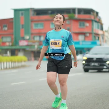 Runner Photo 8903148