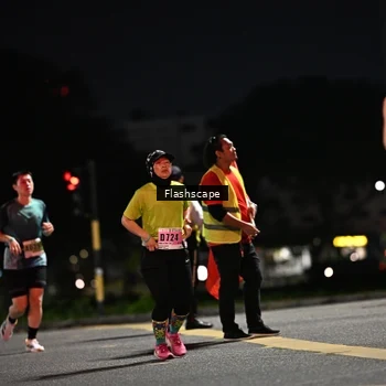 Runner Photo 8903172