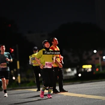 Runner Photo 8903176