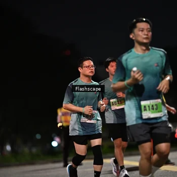 Runner Photo 8903243