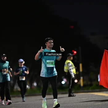 Runner Photo 8903347