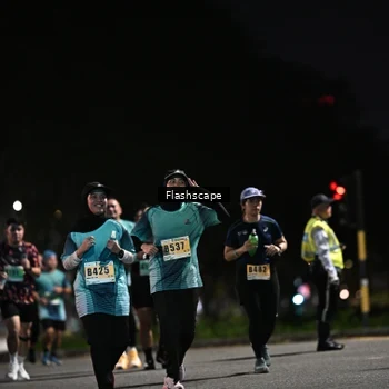 Runner Photo 8903364