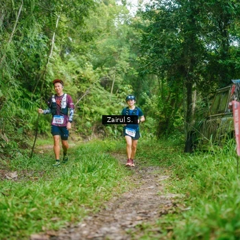 Runner Photo 8903374