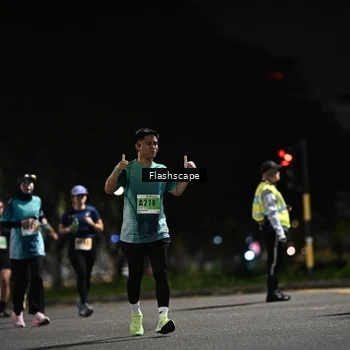 Runner Photo 8903394