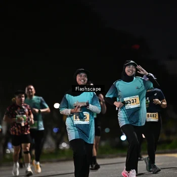 Runner Photo 8903409
