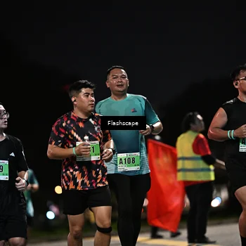Runner Photo 8903471