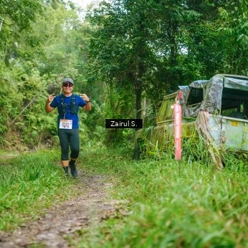 Runner Photo 8903475