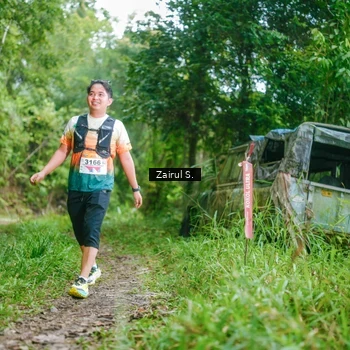 Runner Photo 8903516